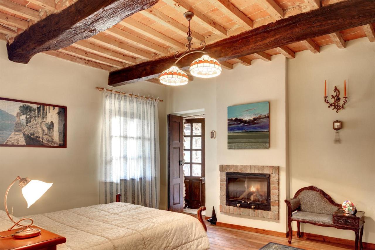 La Dolce Vite Apartman Tonco Kültér fotó